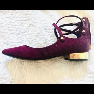 Purple Aldo Shoe w/ Gold Kitten Block Heel